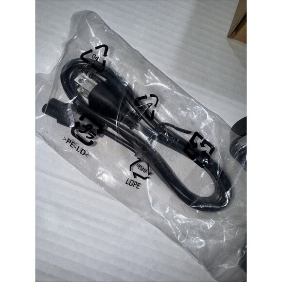 Dell AC Power Adapter Cable 19.5V 130W DELL-UD22 - Picture 3 of 8